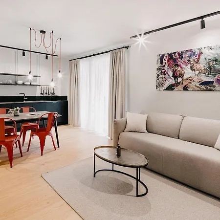 Bleibt Alpine Apart Otel 4*